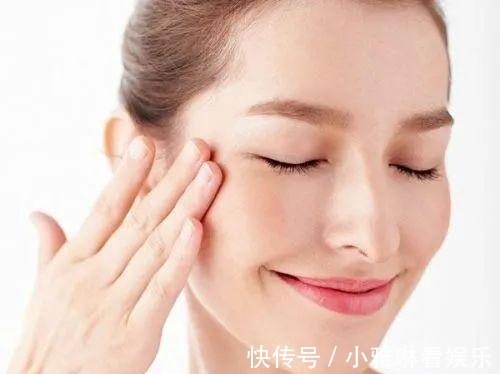 水光肌神器|化妆水的真相,是水光肌神器还是智商税收割机?