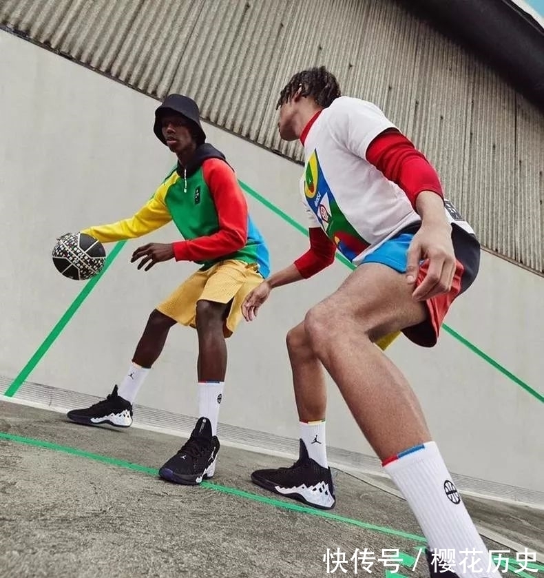 实战 打球逛街都抢眼｜盘点高颜值的实战篮球鞋