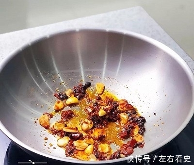 蒜苗回锅肉的做法