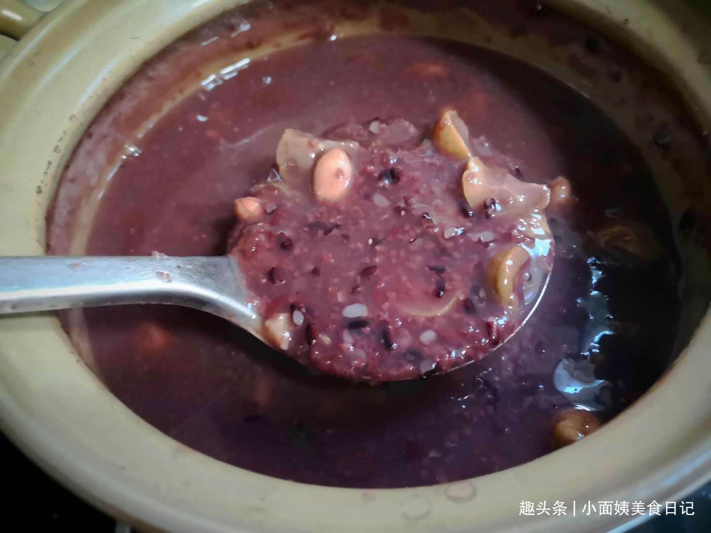 这碗粥,女人喝了益气补血,孩子喝了强筋健骨,营养不比八宝粥差