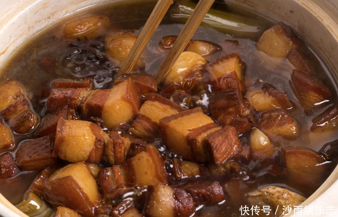 焯水|做红烧肉,别只知道焯水,多加这一步,肉肥而不腻,入口即化