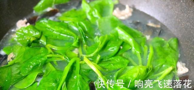 自制汤|此菜人称“菜中榴莲”，味道怪怪的，一吃就上瘾，清脆滑嫩特好吃！