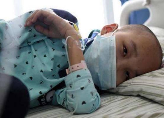 这3种水果容易导致“白血病”,医生建议孩子再馋也不要吃