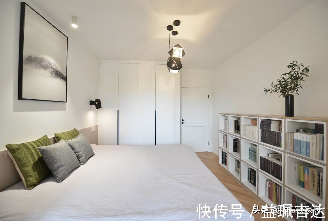 走廊|夫妻俩买下“渣”户型，改造后让人惊叹，拥有超强收纳，还很好看