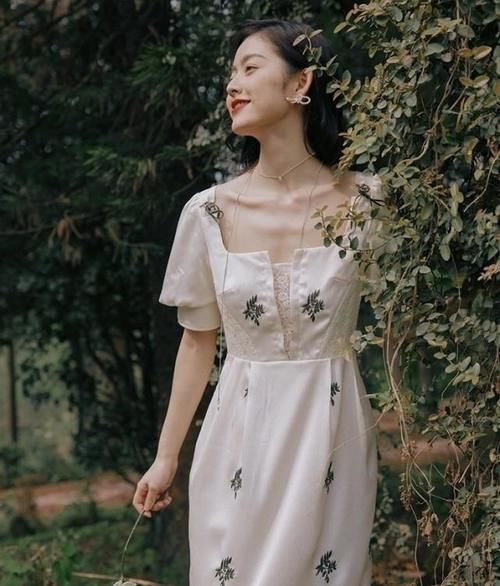 如何选择适合自己的连衣裙？这三招要牢记，让你这个夏季悄悄变美