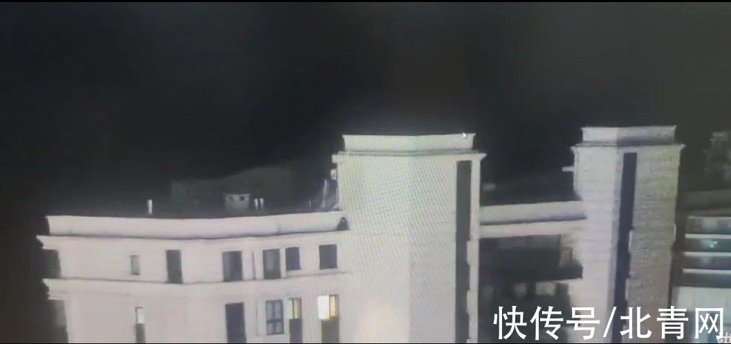 杨义国|寒冬，33层楼顶有一双温暖的手
