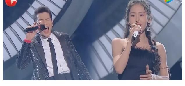 我们的歌3：齐秦又退赛，萧敬腾火线救场，张碧晨终于可以飙高音