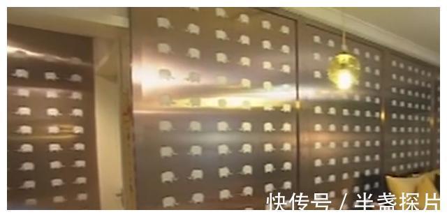 背景墙|交换空间:客厅金色铁片搭配五彩灯,俗气和大气之间徘徊,丑上天