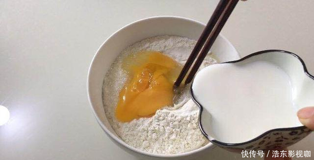 蓬松|教你在家做椰蓉面包,蓬松暄软,营养美味