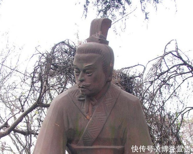 诸葛亮|三国时期最足智多谋的人是谁?不是贾诩和司马懿,更不是诸葛亮