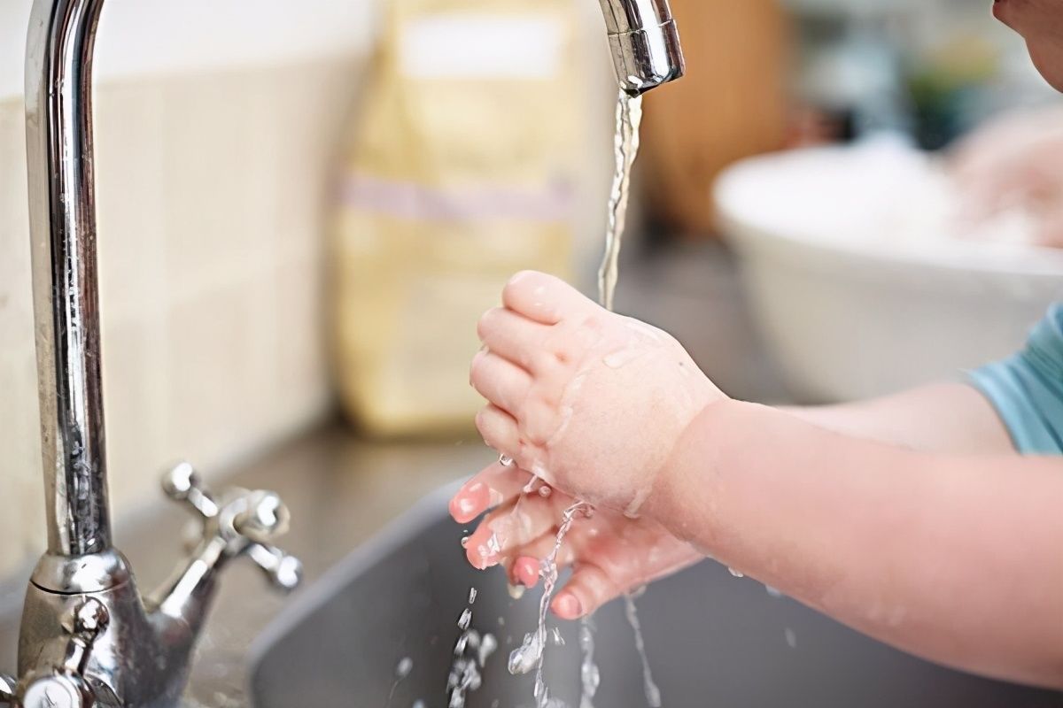 智力|几种家庭用品含铅量高,娃要远离,防损智力,后一种可能天天在用