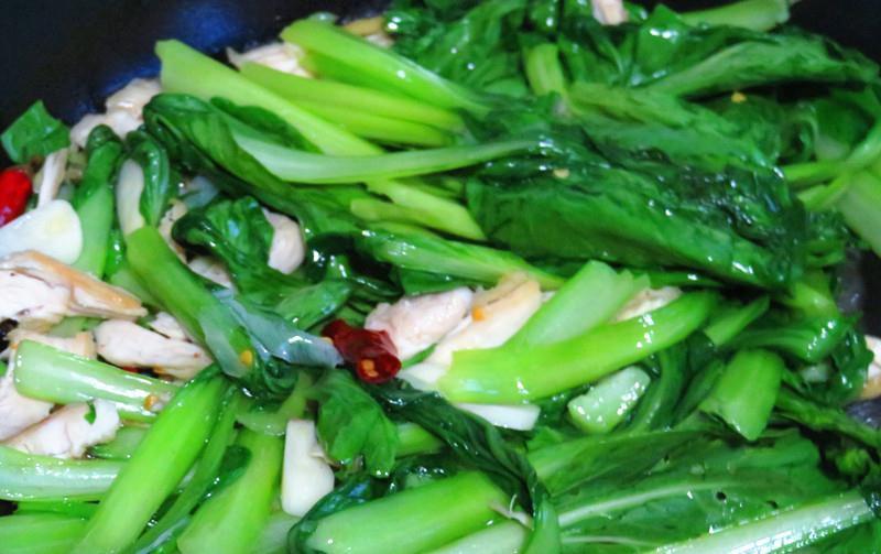 油菜|晚餐我做了此菜，老公说是创新菜没吃过，谁知一盘全进了他的肚子