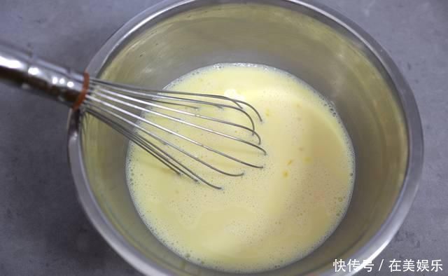 人气焦糖乳酪布丁烧，1杯甜点3个口感，冷藏后的口感赛过冰淇淋