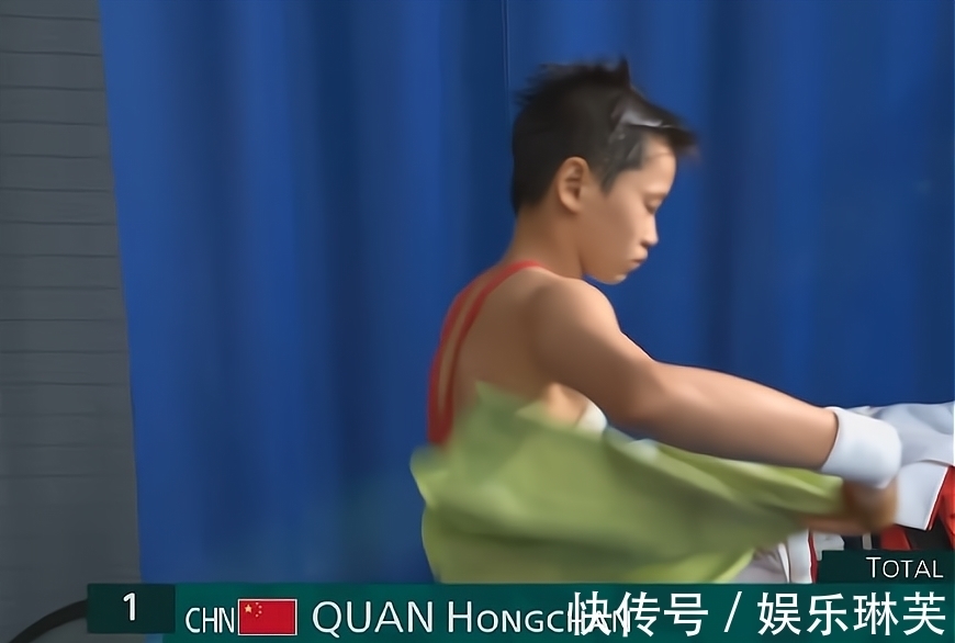 中國(guó)跳水隊(duì)|全紅嬋奪冠不只靠天賦和實(shí)力，兩大教練排除萬(wàn)難，周繼紅支持紅姐