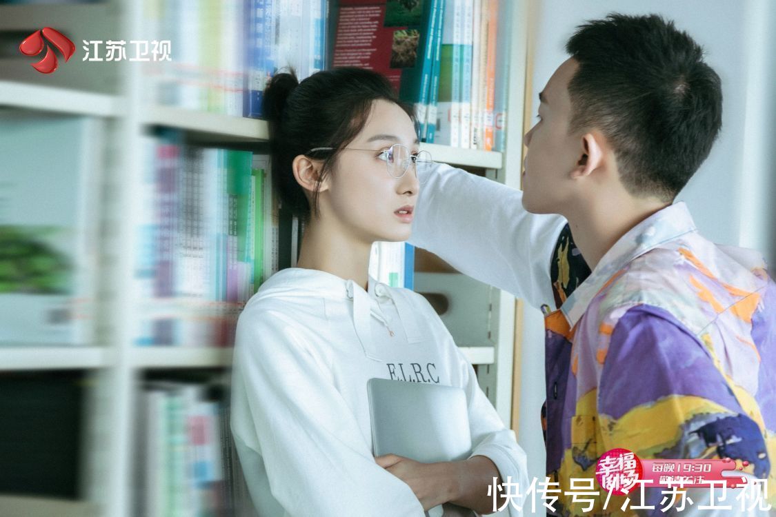 江蘇衛(wèi)視《半暖時(shí)光》今日開播 多元溫情故事治愈啟航