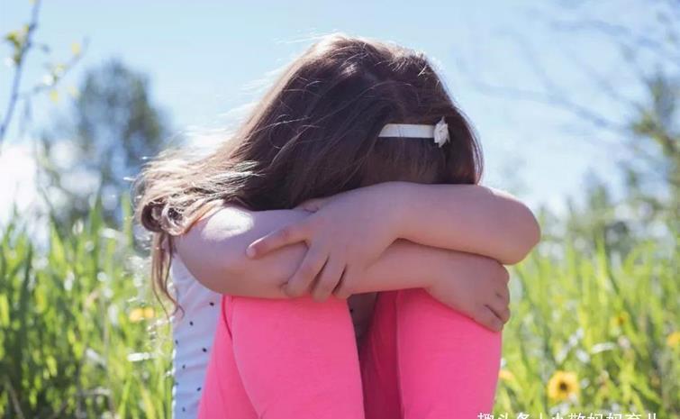 零食|我们的孩子正在被“催熟”医生这6类零食,再馋也别给孩子吃