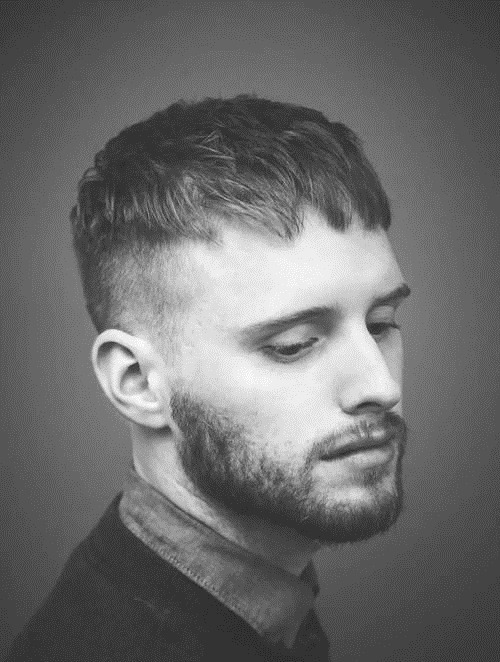 寸头 与颜值无关,让女生脸红心跳的5款男生发型!