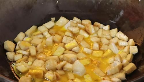  减肥|人到中年想长寿，三种食物要多吃，减肥瘦身、排毒养颜，不妨一试