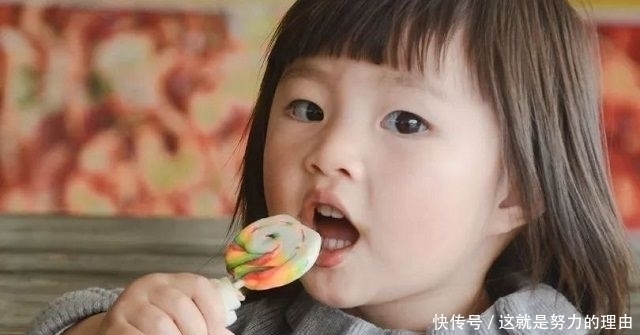 父母|孩子3岁前,出现这几种行为,是智力发育的表现,家长要下点功夫