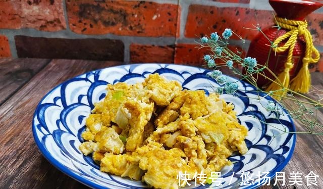 搅拌均匀|鱼身上1部位营养远超鱼肉,常被扔掉太心疼,炒1盘下饭还下酒!