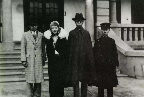 六妹|末代皇帝溥仪的七个亲妹妹，都嫁给了谁，最后结果怎样六妹最好