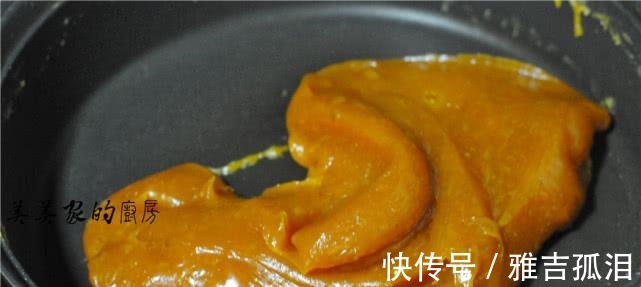 红薯糕|红薯又出新吃法了,不烤不蒸也不炸,甜糯Q弹,比肉还香