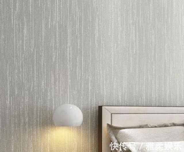 大麻烦|乳胶漆和墙纸，哪个更胜一筹别等装好了再后悔选错了，那就晚了