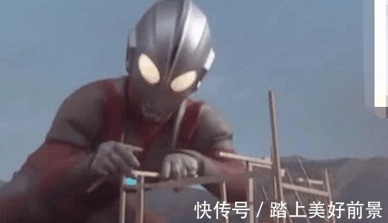 賽文奧特曼|它是唯一被地球人“厭惡”的奧特曼,只會跟在別人的后面修房子