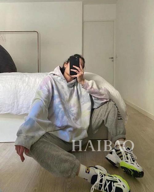 卫衣|注意了这个细节, 你的卫衣才显得“高级”