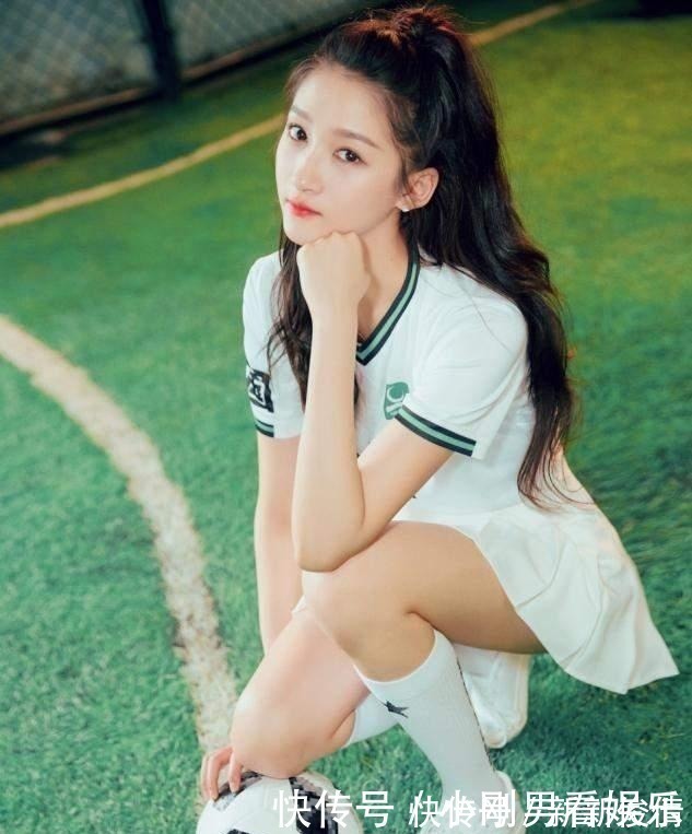 穿搭 女人别再披头散发了,太显老!今年流行这5种发型,减龄显脸小