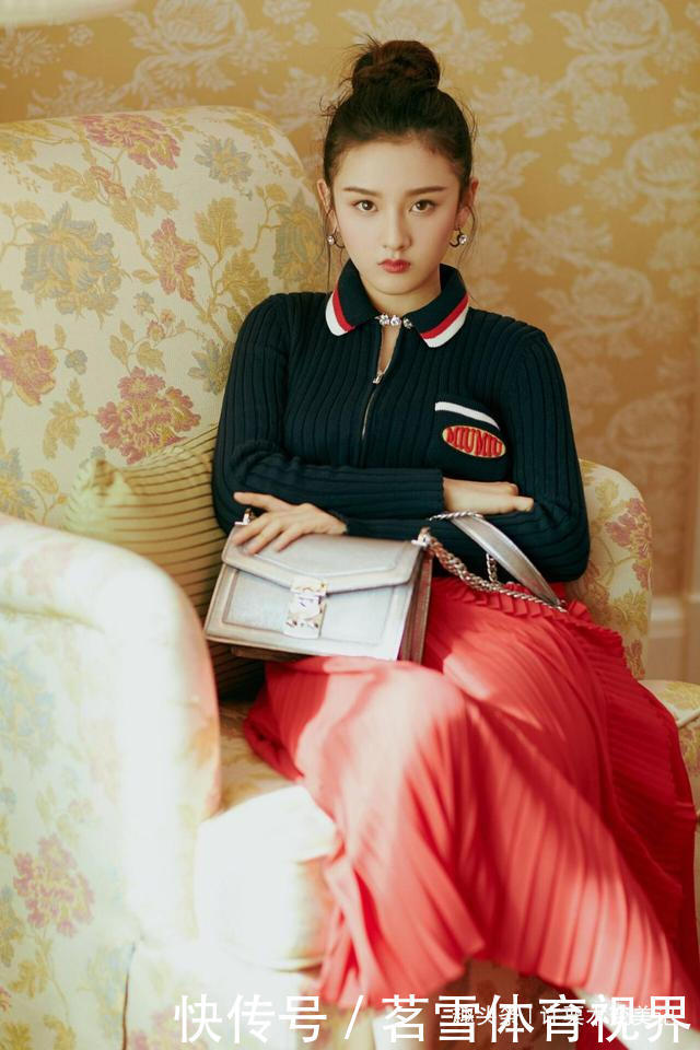 年纪|不管多大年纪的女人,这3种发型留久了,发量会越来越“少”