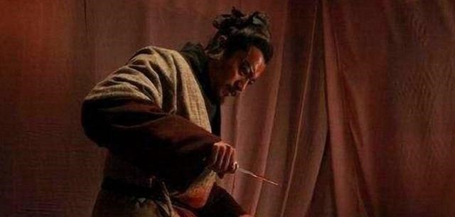 武松|宋江误杀要逃走,为何武松杀人只判流放只因宋朝的这条奇葩规定