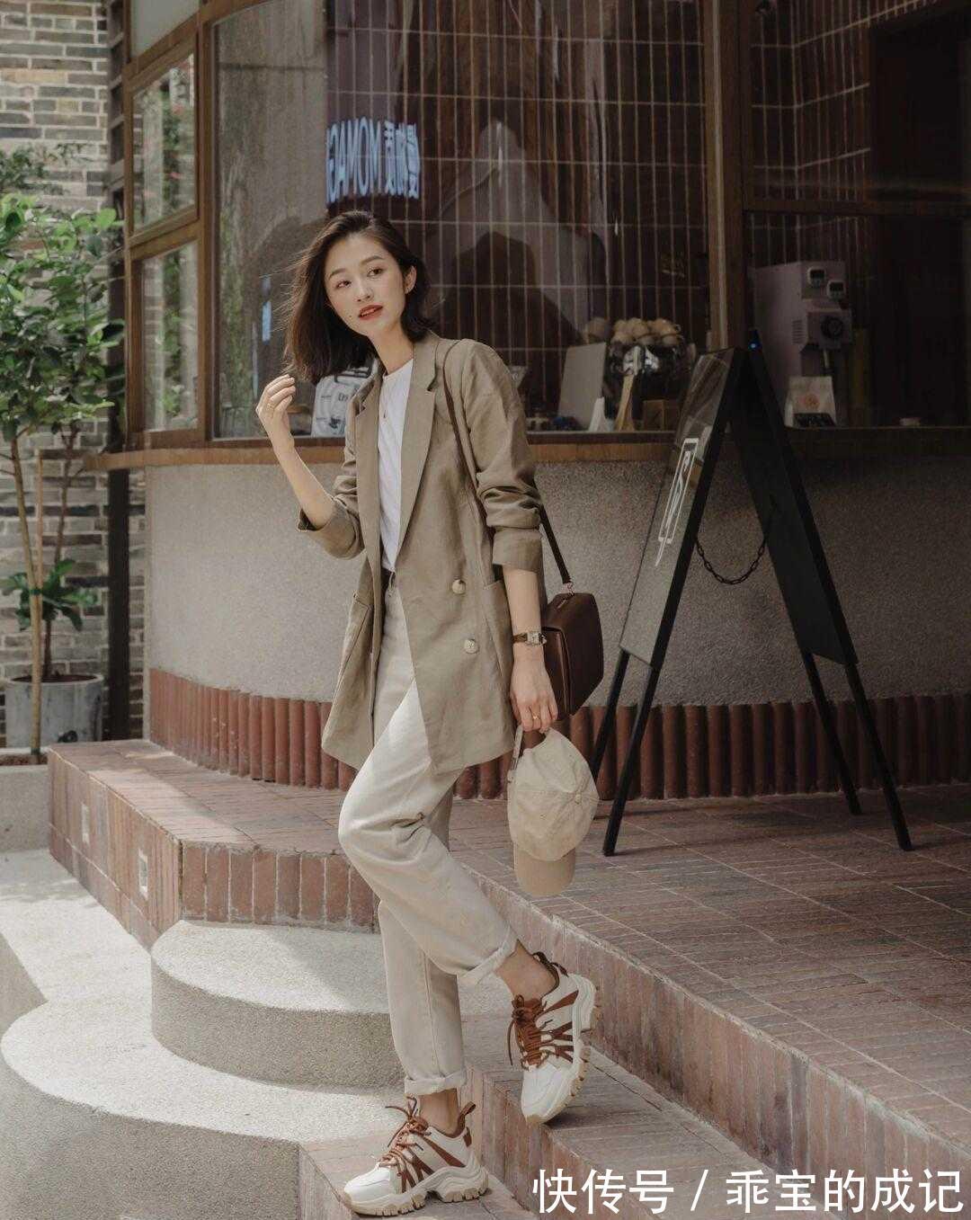 成熟|时尚成熟大气女孩，优雅端庄，散发不一样的气质！