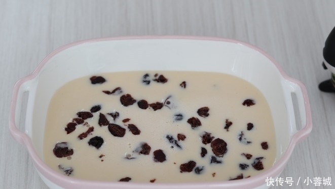 营养物质|孩子不喝奶,担心他会缺钙?它是补钙“法宝”,一口吃3都嫌不够