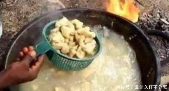 声称|非洲人偷师中国人包饺子,自豪声称非常美味,仔细一瞧却尴尬了