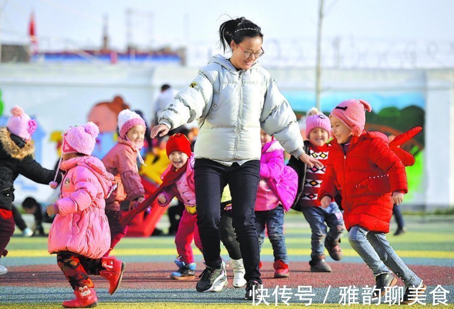 全国|儿子讨厌上学，父亲辞职带他全国旅游，如今孩子变化太明显