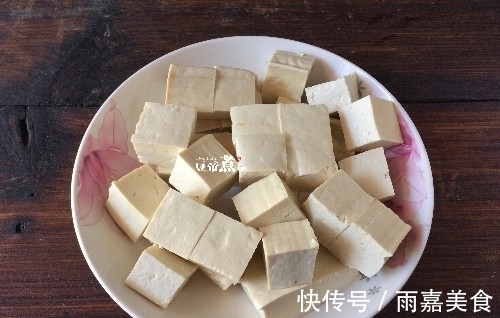 豆腐与此物是绝配，连吃四天也不腻，十块钱不到，营养又好吃