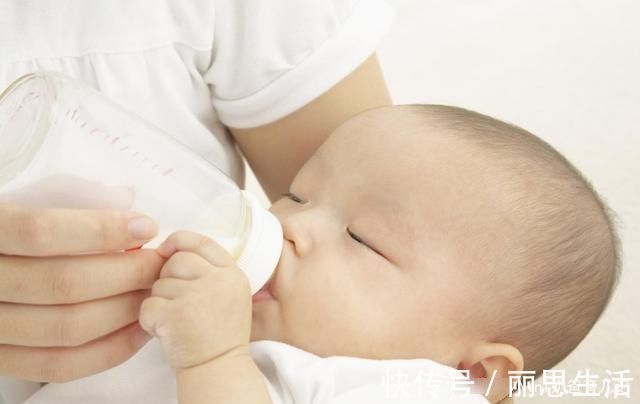 喝奶|宝宝早上应该先吃饭还是先喝奶?顺序决定娃的健康,父母别忽视