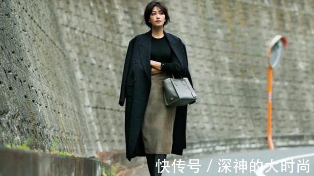 气质 深秋别着急买衣服，优雅女人都穿“裙子+外套”，显气质一绝！