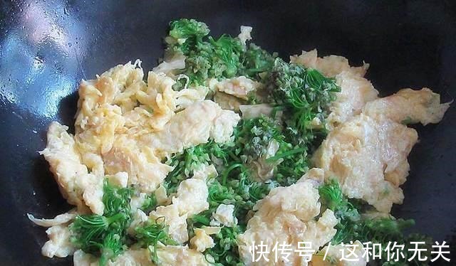 鸡蛋|此花别再扔了, 和鸡蛋一炒, 就是饭店一道香喷喷的菜肴美味!