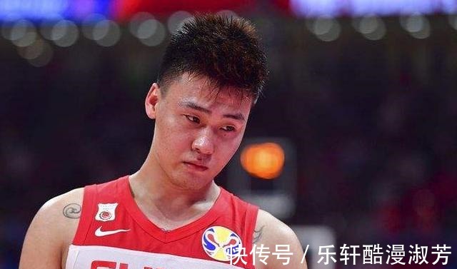 广东队|赵睿彻底撕破脸,广东男篮收坏消息,杜锋已无退路