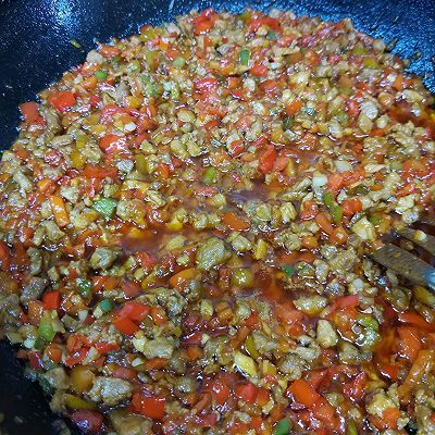 肉丁辣椒拌面酱