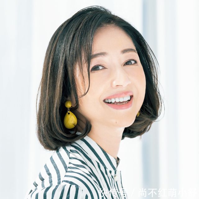 刘海 女人一旦到了40,发型建议“弃长选短”,试试这些妈妈卷,很减龄