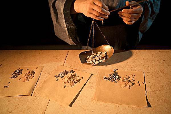 牙疼|气死人的小经方！牙疼三年治不好，五味药立即见效，道理很简单