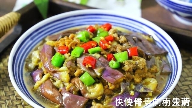 蒸鱼豉油|茄子别再油焖了,教你新吃法,不炒不炸,开胃下饭,百吃不腻