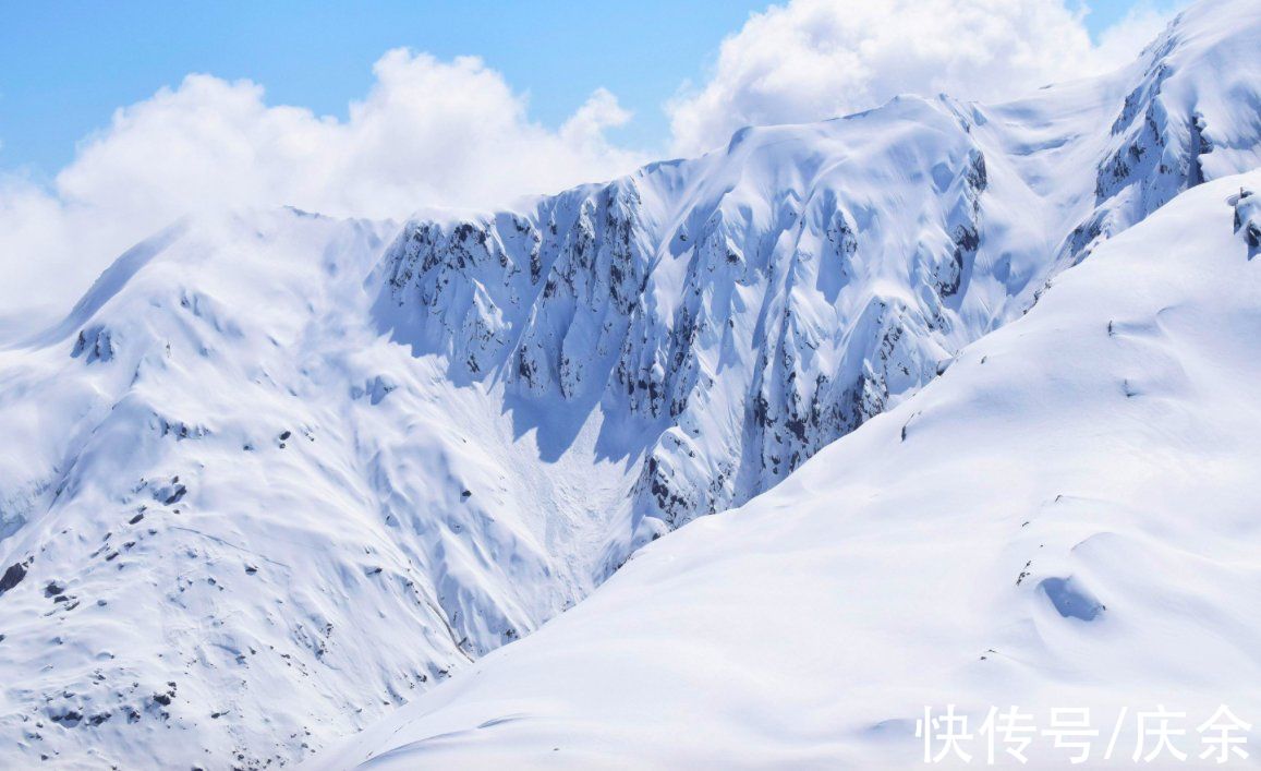 千树万树！岑参很经典的边塞诗，只是开篇描写的雪景，便足以美艳千年