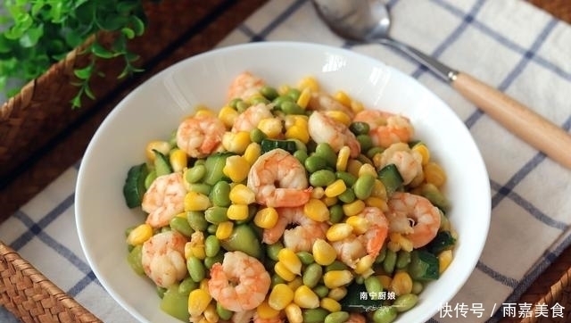 家里孩子每次不吃饭，我就做这道菜给她吃，每次孩子都要吃个精光