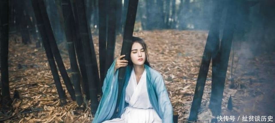 词作|白居易很经典的一首词,引得很多文人争相模仿,但是无人能够超越