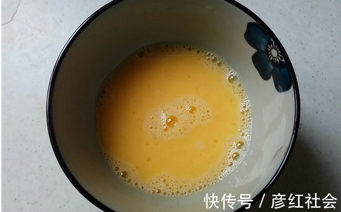 水淀粉|香甜好喝的玉米鸡蛋羹，细腻甜香，天天喝都不腻