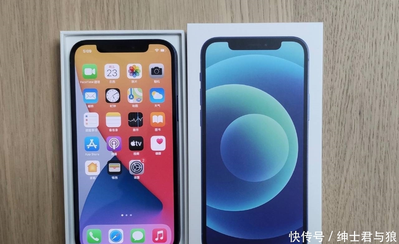 系列|iPhone12系列正式开卖,Pro版加价千元,网友:等等再说!